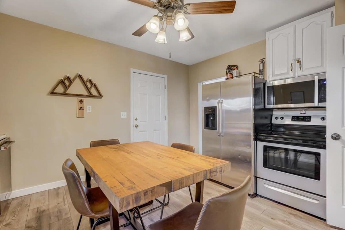 * Colorado Draft House * Smart Tvs * Self Entry * Villa Colorado Springs Buitenkant foto