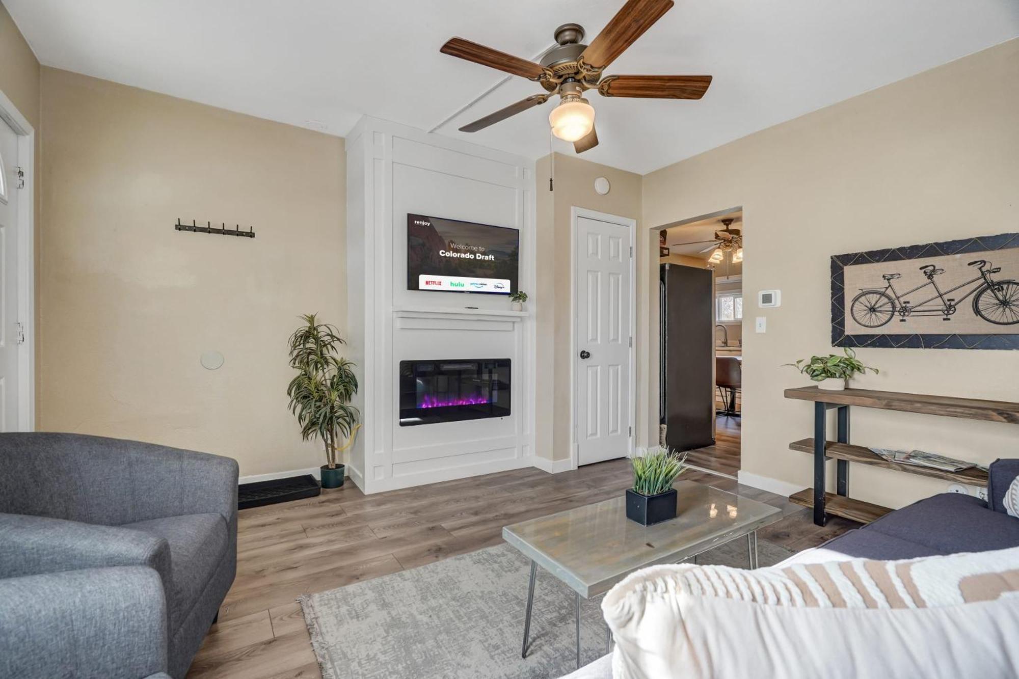 * Colorado Draft House * Smart Tvs * Self Entry * Villa Colorado Springs Buitenkant foto
